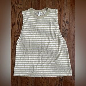 Lululemon tank sz. 8